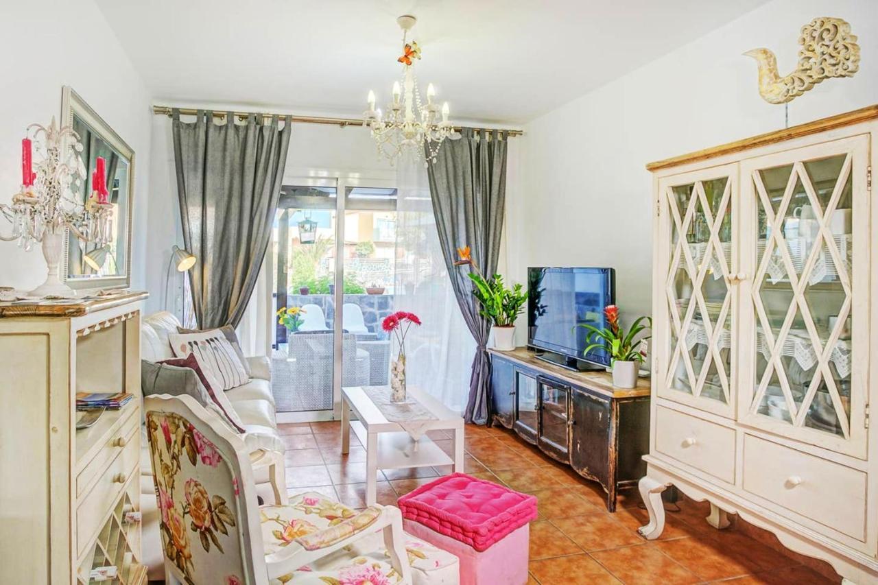 Elegant Villa In Corralejo Kültér fotó