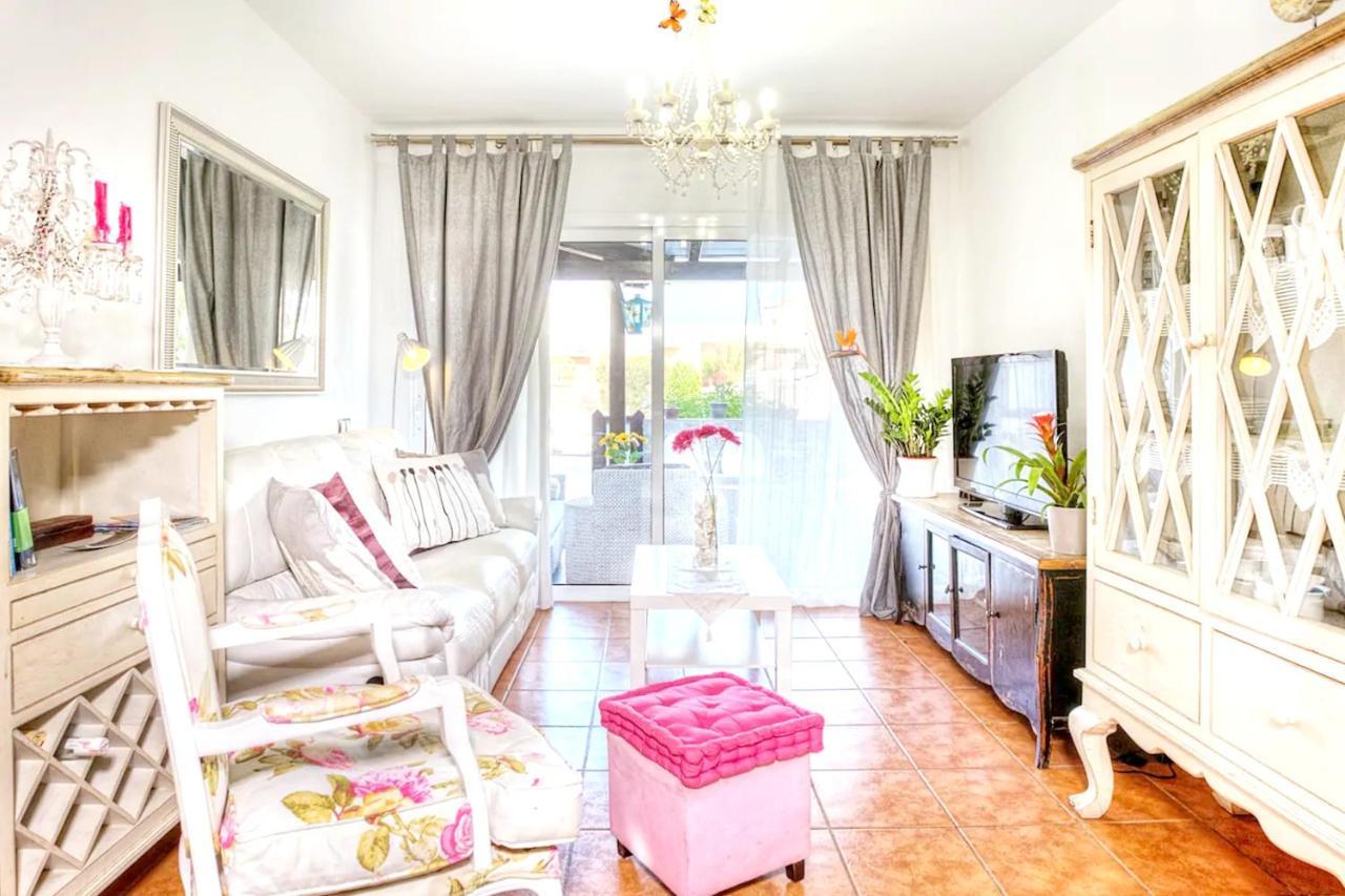 Elegant Villa In Corralejo Kültér fotó